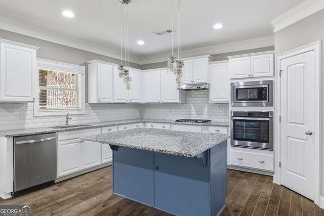 3483 Lost Oak Drive, Buford, GA 30519