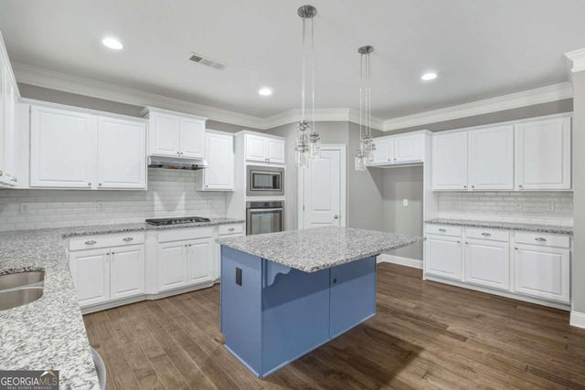 3483 Lost Oak Drive, Buford, GA 30519