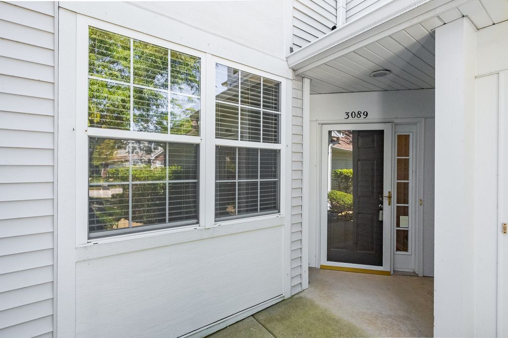 3089 Kentshire Circle 3089, Naperville, IL 60564 — photo 2