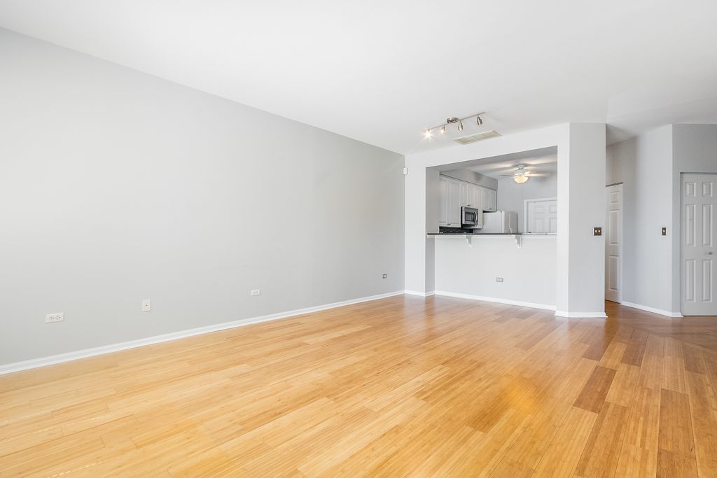 3089 Kentshire Circle 3089, Naperville, IL 60564 — photo 5