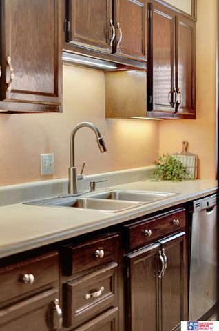 3353 M Street, Lincoln, NE 68510