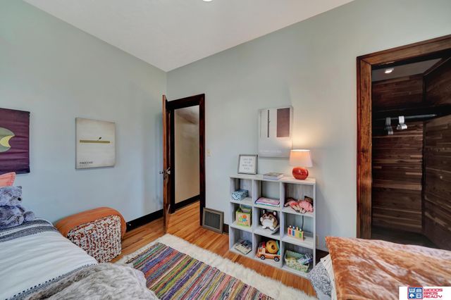 3353 M Street, Lincoln, NE 68510