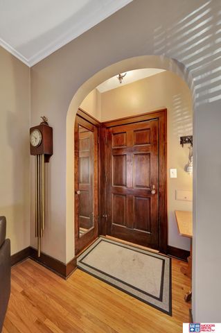 3353 M Street, Lincoln, NE 68510