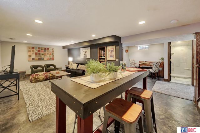 3353 M Street, Lincoln, NE 68510