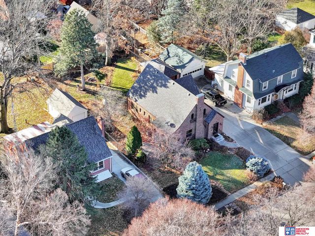 3353 M Street, Lincoln, NE 68510