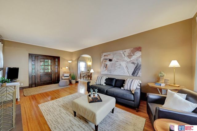 3353 M Street, Lincoln, NE 68510