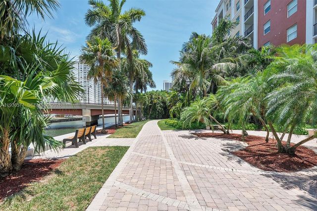 17150 N Bay Road 2619, Sunny Isles Beach, FL 33160