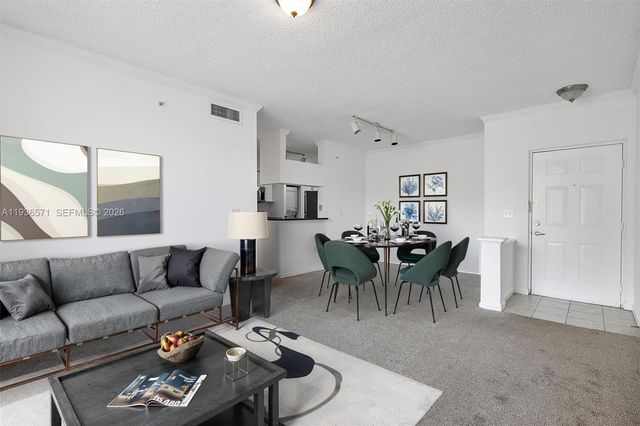 17150 N Bay Road 2619, Sunny Isles Beach, FL 33160