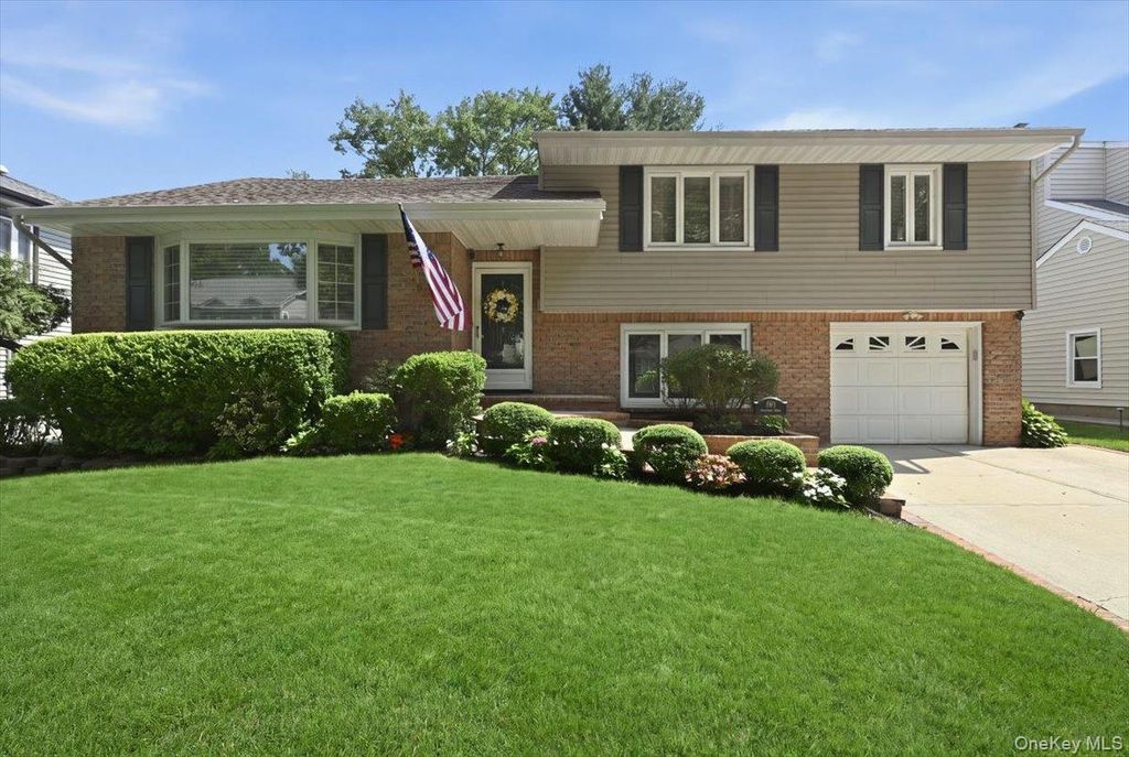 201 Kildare Road, Garden City, NY 11530 — exterior