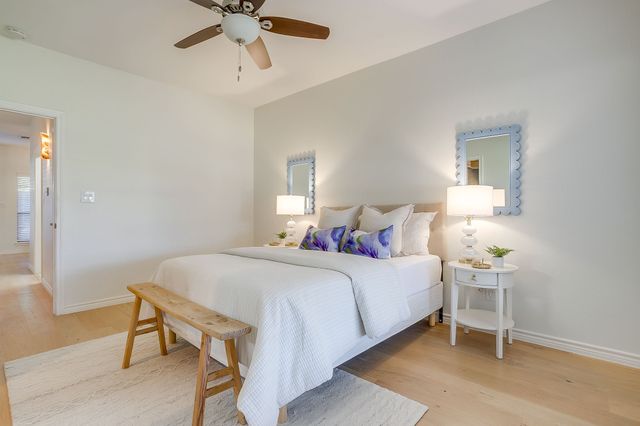 2304 Kenley Street, Fort Worth, TX 76107