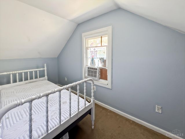 1730 Esmonde Street, Cincinnati, OH 45214
