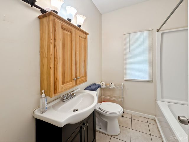 1730 Esmonde Street, Cincinnati, OH 45214