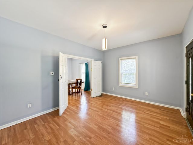 1730 Esmonde Street, Cincinnati, OH 45214