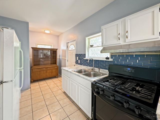 1730 Esmonde Street, Cincinnati, OH 45214