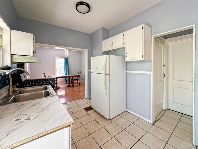 1730 Esmonde Street, Cincinnati, OH 45214