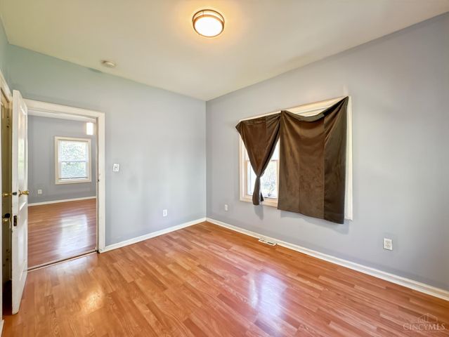 1730 Esmonde Street, Cincinnati, OH 45214