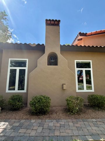 7437 Rio Grande Boulevard NW, Los Ranchos, NM 87107
