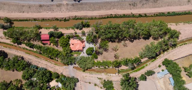 7437 Rio Grande Boulevard NW, Los Ranchos, NM 87107