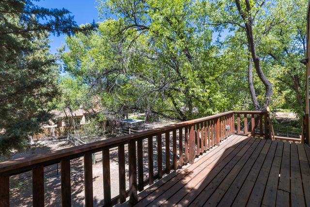 7437 Rio Grande Boulevard NW, Los Ranchos, NM 87107