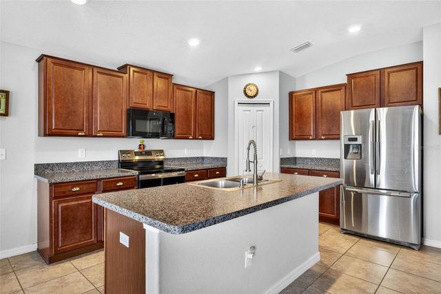 1774 BROAD WINGED HAWK DRIVE, Ruskin, FL 33570