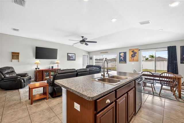 1774 BROAD WINGED HAWK DRIVE, Ruskin, FL 33570
