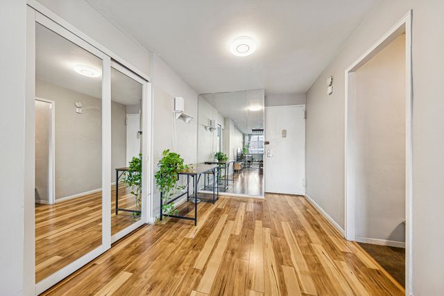 333 E 14th St Apt 9M, New York City, NY 10003