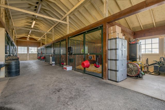 595 Moores Mill Road, Midway, KY 40347