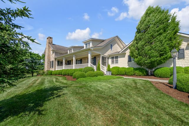 595 Moores Mill Road, Midway, KY 40347