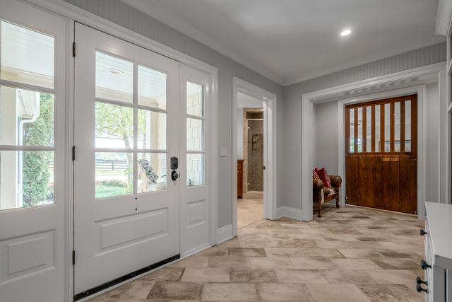 595 Moores Mill Road, Midway, KY 40347