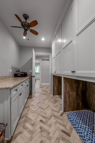 595 Moores Mill Road, Midway, KY 40347