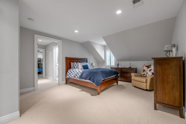 595 Moores Mill Road, Midway, KY 40347