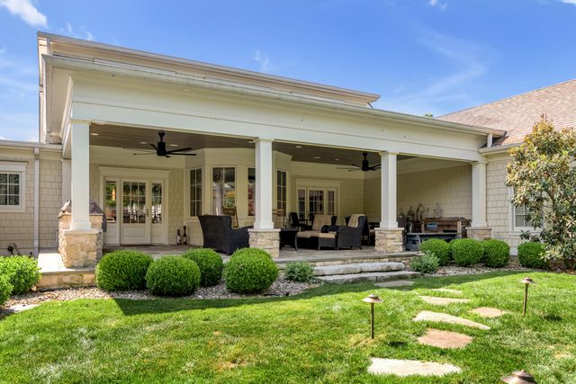 595 Moores Mill Road, Midway, KY 40347