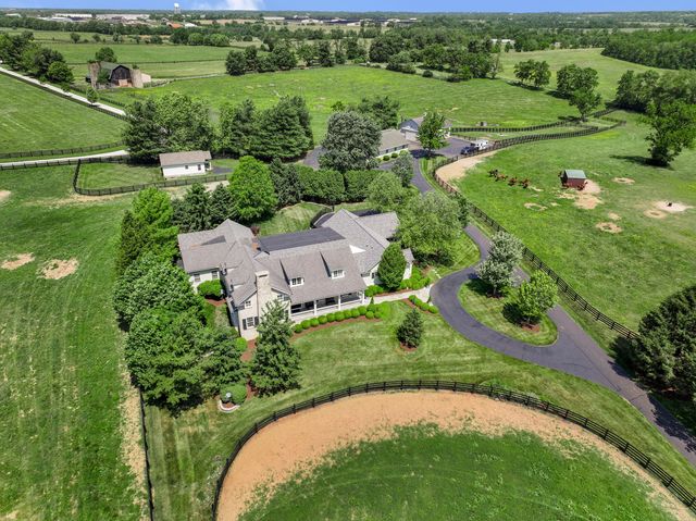 595 Moores Mill Road, Midway, KY 40347