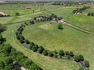 595 Moores Mill Road, Midway, KY 40347