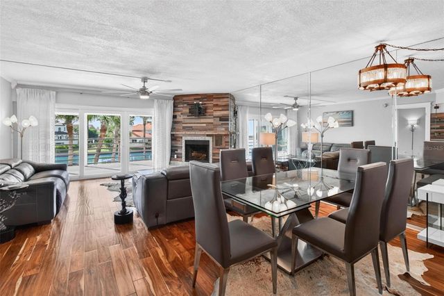 363 PINELLAS BAYWAY S 42, St Petersburg, FL 33715