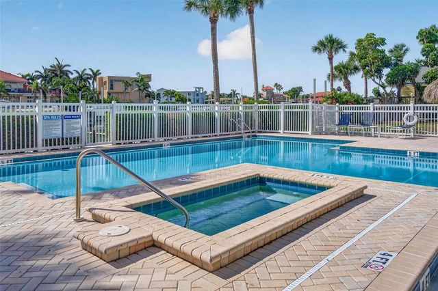 363 PINELLAS BAYWAY S 42, St Petersburg, FL 33715