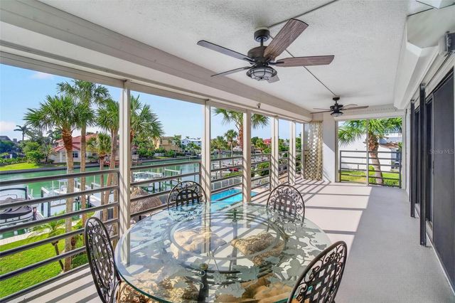 363 PINELLAS BAYWAY S 42, St Petersburg, FL 33715