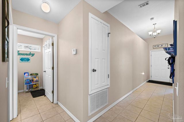 5566 Meadow Creek Pl, Gulf Breeze, FL 32563