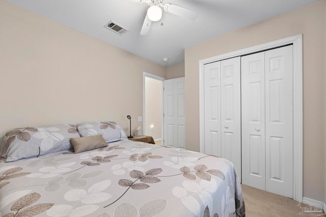 5566 Meadow Creek Pl, Gulf Breeze, FL 32563