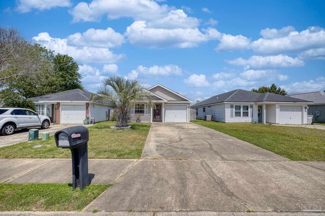 5566 Meadow Creek Pl, Gulf Breeze, FL 32563