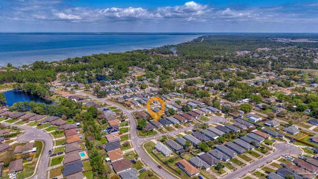 5566 Meadow Creek Pl, Gulf Breeze, FL 32563