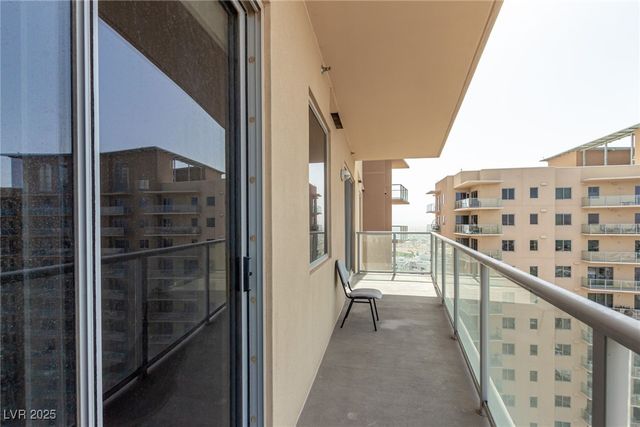 8255 Las Vegas Boulevard 1908, Las Vegas, NV 89123