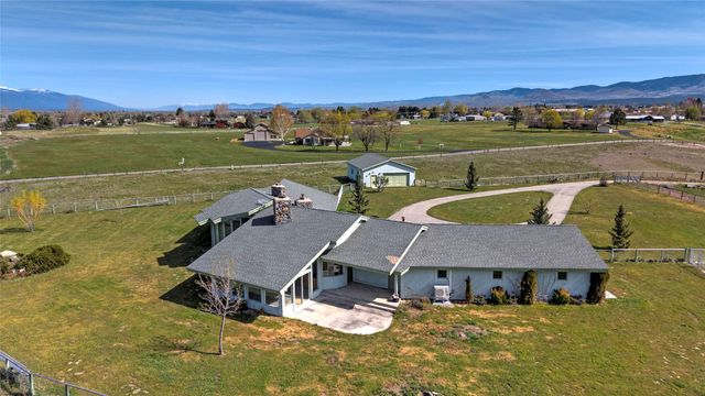 386 Hamilton Heights Road, Corvallis, MT 59828