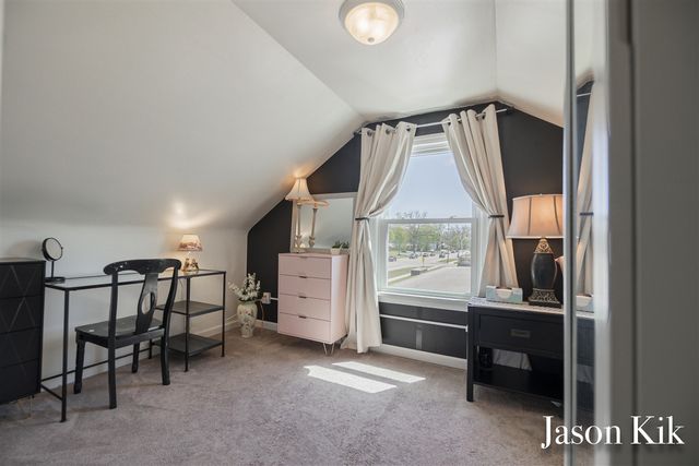 369 N 3rd Avenue, Fruitport, MI 49415