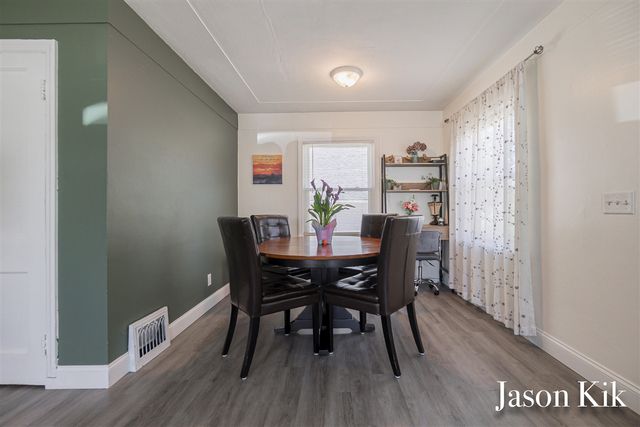 369 N 3rd Avenue, Fruitport, MI 49415