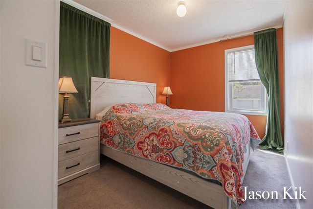 369 N 3rd Avenue, Fruitport, MI 49415