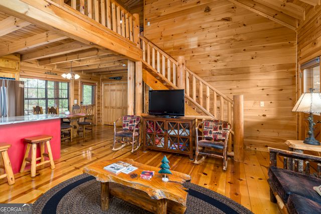237 Dupont Drive, Blue Ridge, GA 30513