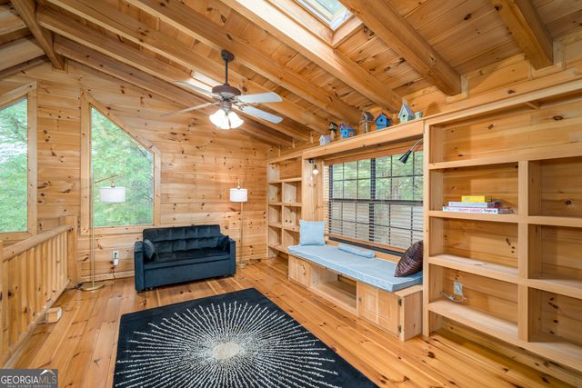 237 Dupont Drive, Blue Ridge, GA 30513