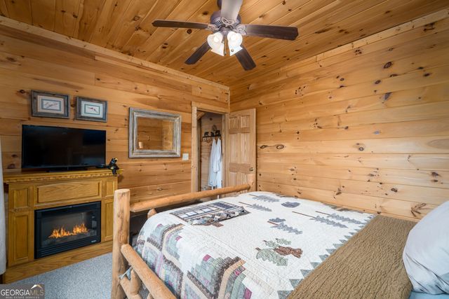 237 Dupont Drive, Blue Ridge, GA 30513