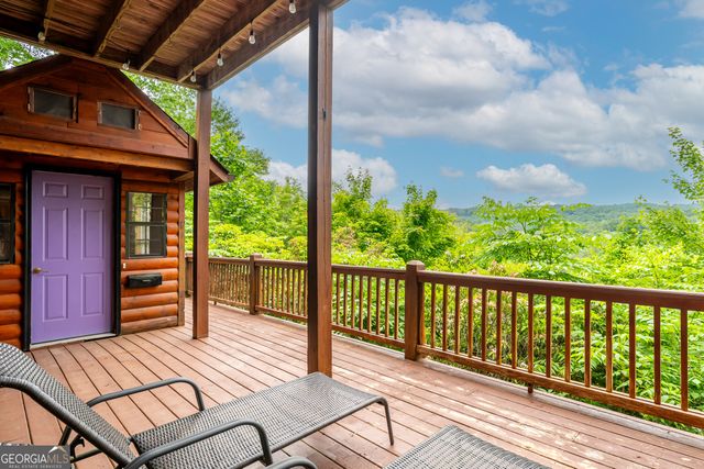 237 Dupont Drive, Blue Ridge, GA 30513